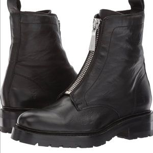 NWOT Frye Julie Front Zip Combat Style Boot